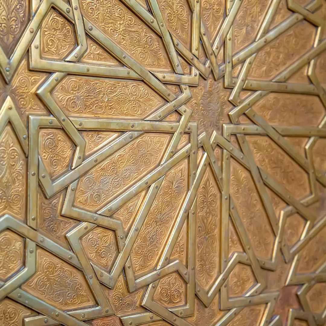 الحَنَانُ (بمعنى الرَّحمةِ)